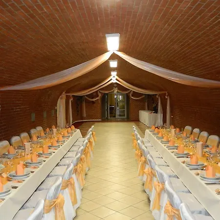 Otel Familia 3*