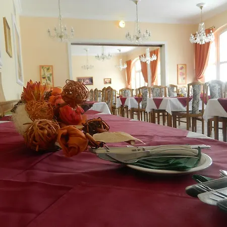 Ξενοδοχείο Familia