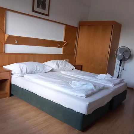 Otel Familia 3*