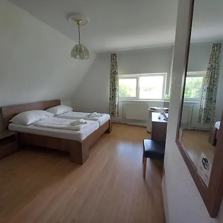 ホテル Familia Zamárdi